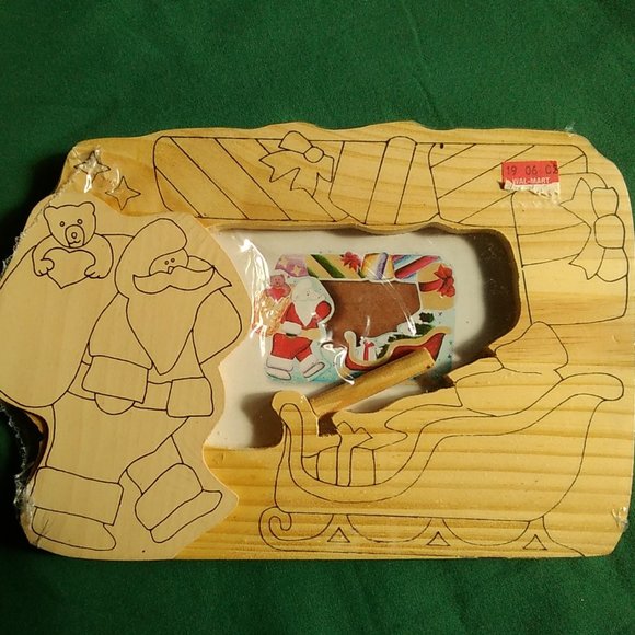 Craft Set of 5 Ready to Paint Christmas Photo Frames - Picture 3 of 6